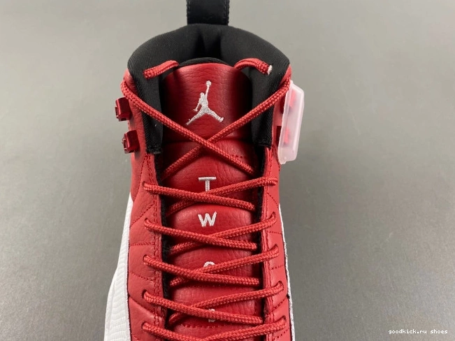 12 130690-600 Alternate Air Jordan 0809